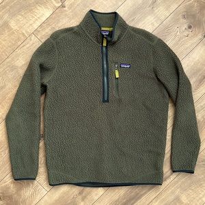 Patagonia fleece sweater pull over 1/4 zip *discontinued color*